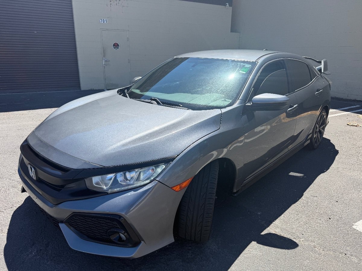 Used 2017 Honda Civic Sport image 5