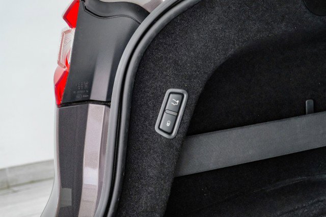 Used 2017 Maserati Levante S image 60