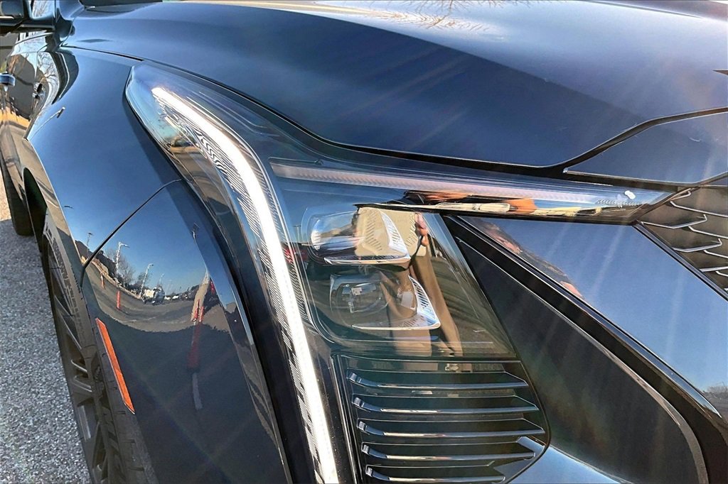 Certified 2025 Cadillac CT5 V Blackwing image 31