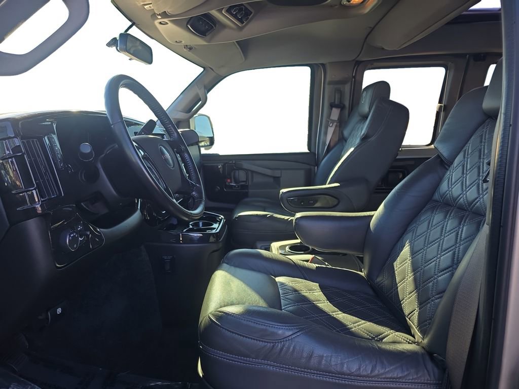 Used 2023 GMC Savana 2500 Work Van image 10
