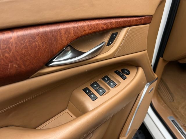 Used 2016 Cadillac Escalade ESV Platinum image 11
