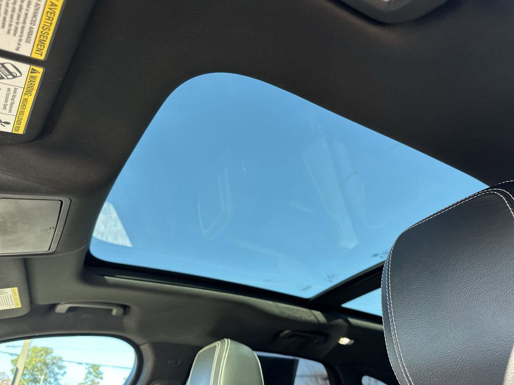 Used 2018 Jaguar F-PACE R-Sport image 22