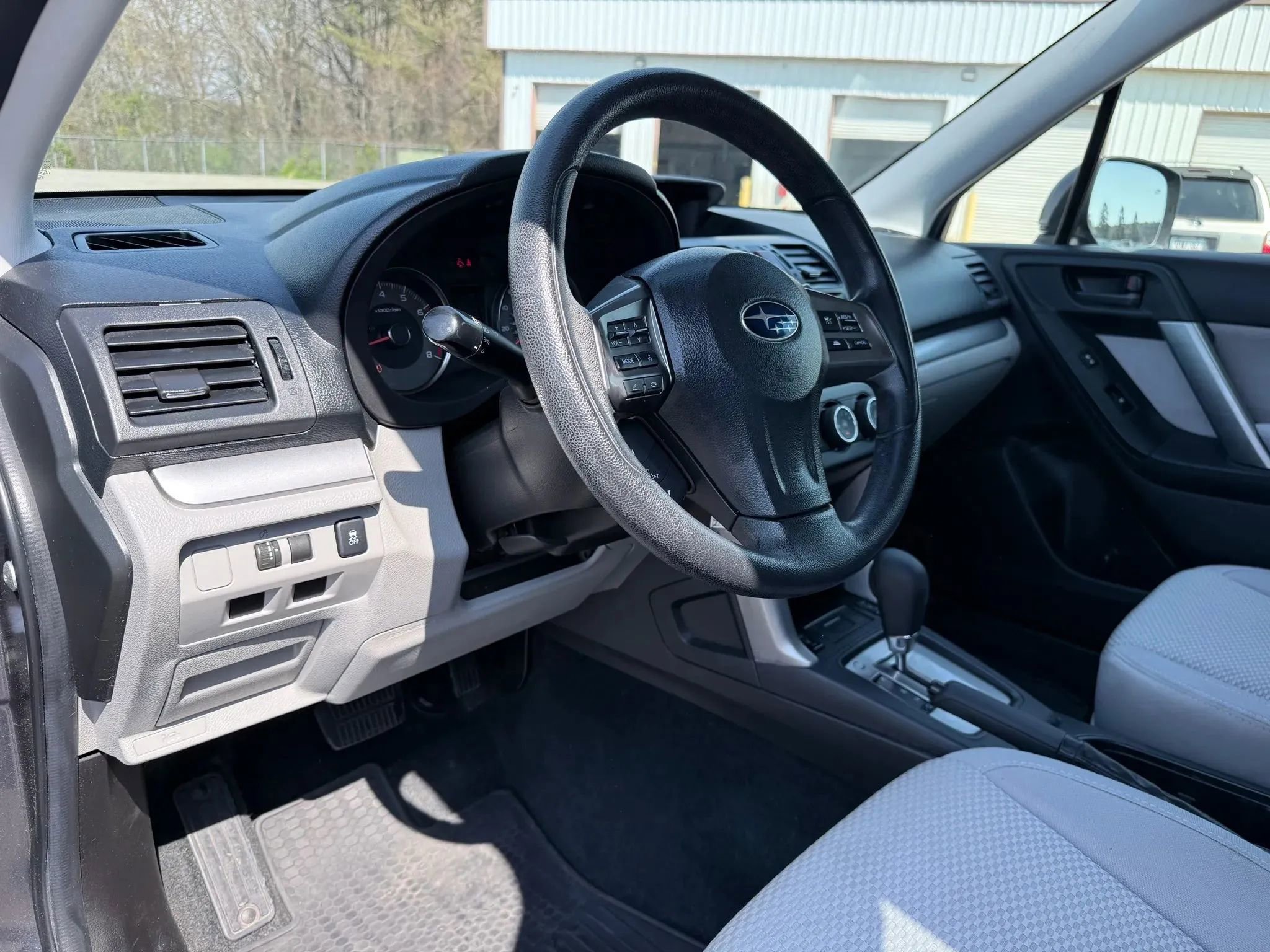 Used 2015 Subaru Forester 2.5i Premium image 17