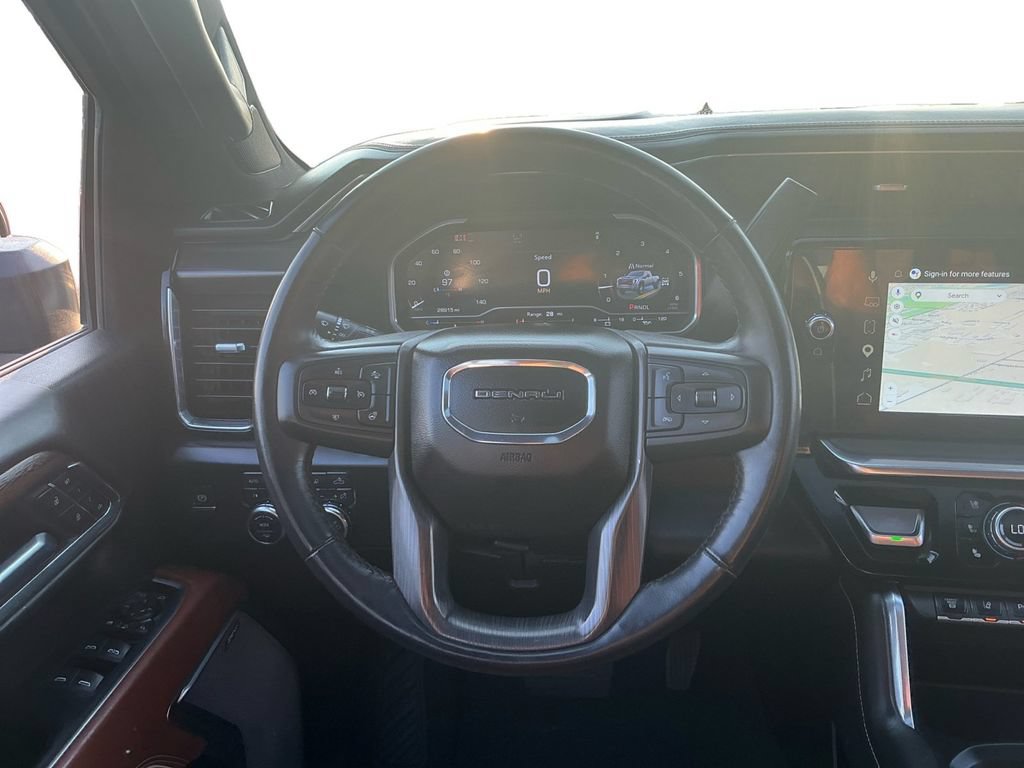 Used 2024 GMC Sierra 3500 Denali Ultimate AWD/4WD image 18
