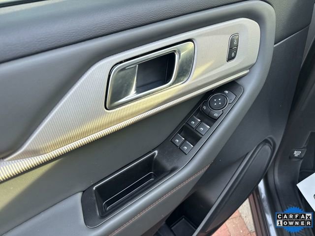 Used 2025 Ford Explorer Active w/ Active Comfort Package image 11
