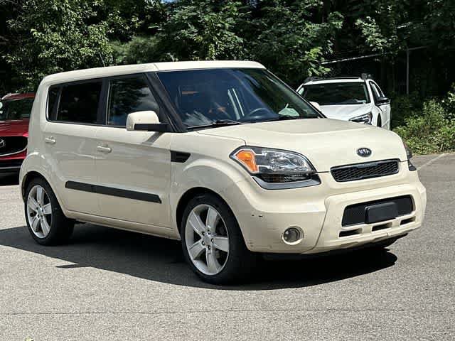 Used 2011 Kia Soul ! FWD image 26