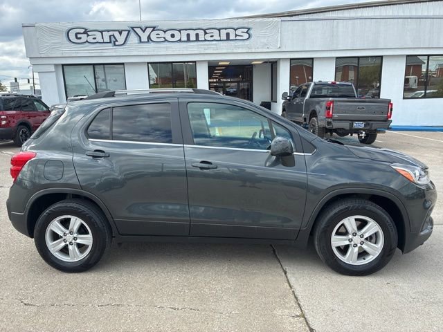 Used 2020 Chevrolet Trax LT FWD image 10