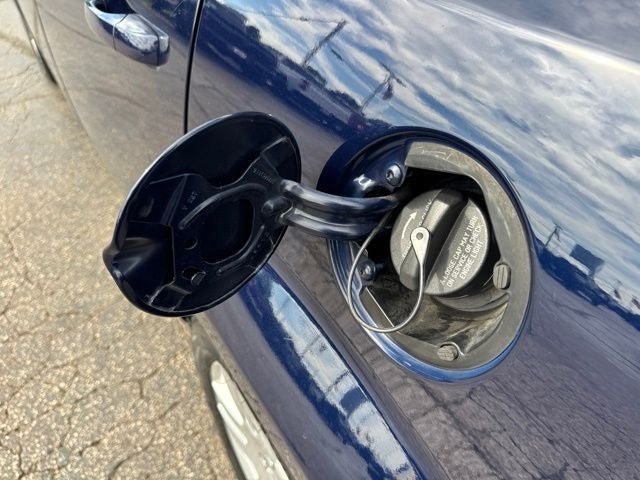 Used 2014 Dodge Avenger SE FWD image 19
