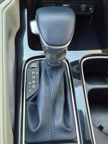 Used 2023 Kia Telluride EX w/ EX Captain's Chair Package FWD image 12