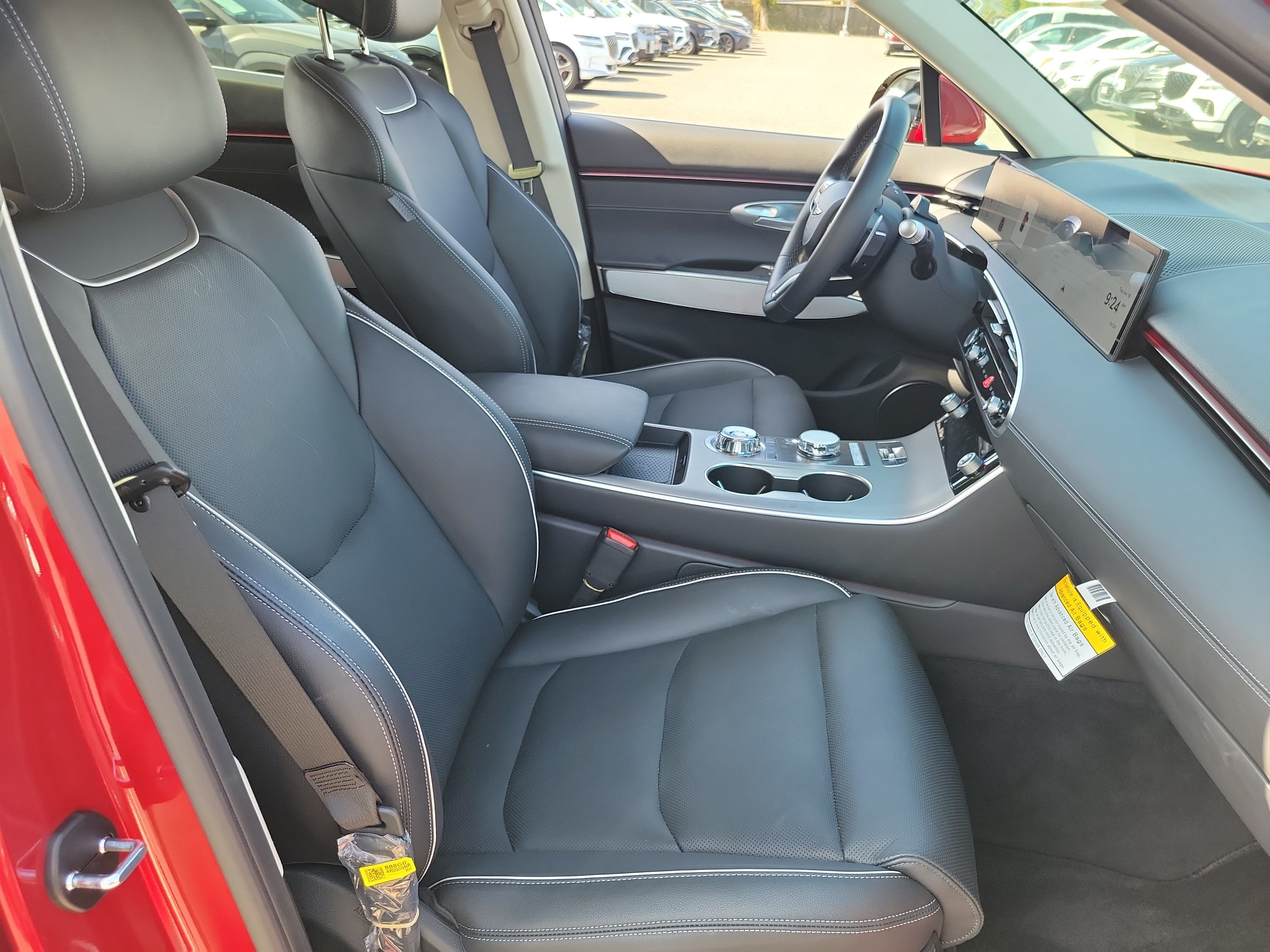 Certified 2026 Genesis GV70 2.5T Advanced AWD/4WD image 19