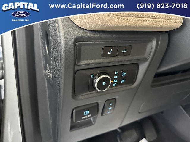 Certified 2024 Ford Expedition Limited image 23