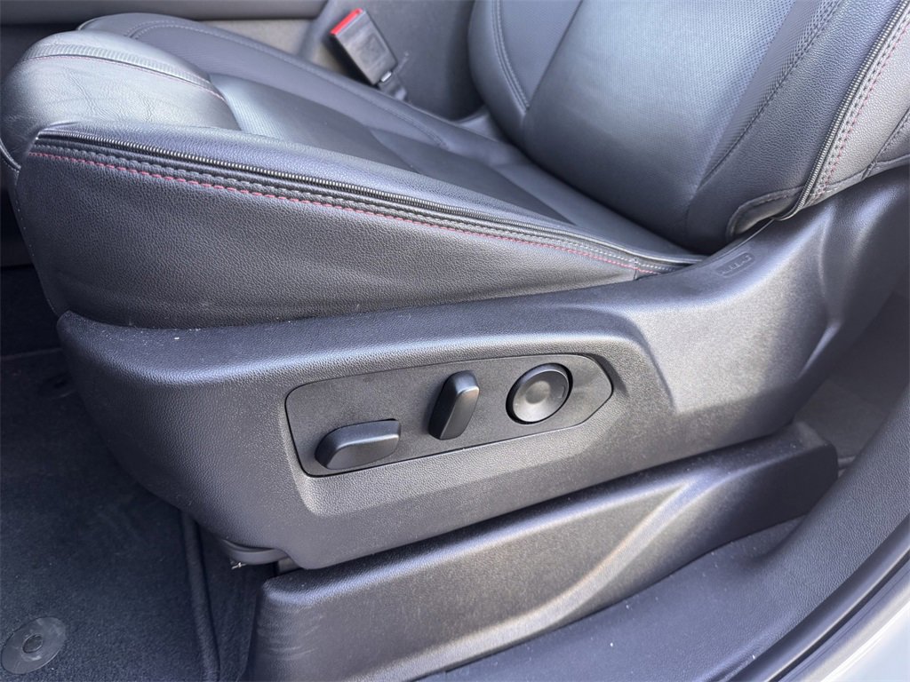 Used 2025 Chevrolet Tahoe RST w/ Comfort Package image 22