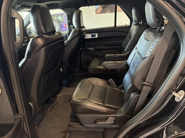 Used 2020 Ford Explorer ST w/ Premium Technology Package AWD/4WD image 17