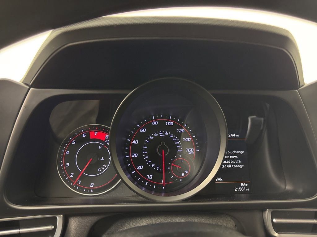 Used 2023 Hyundai Elantra SEL image 25