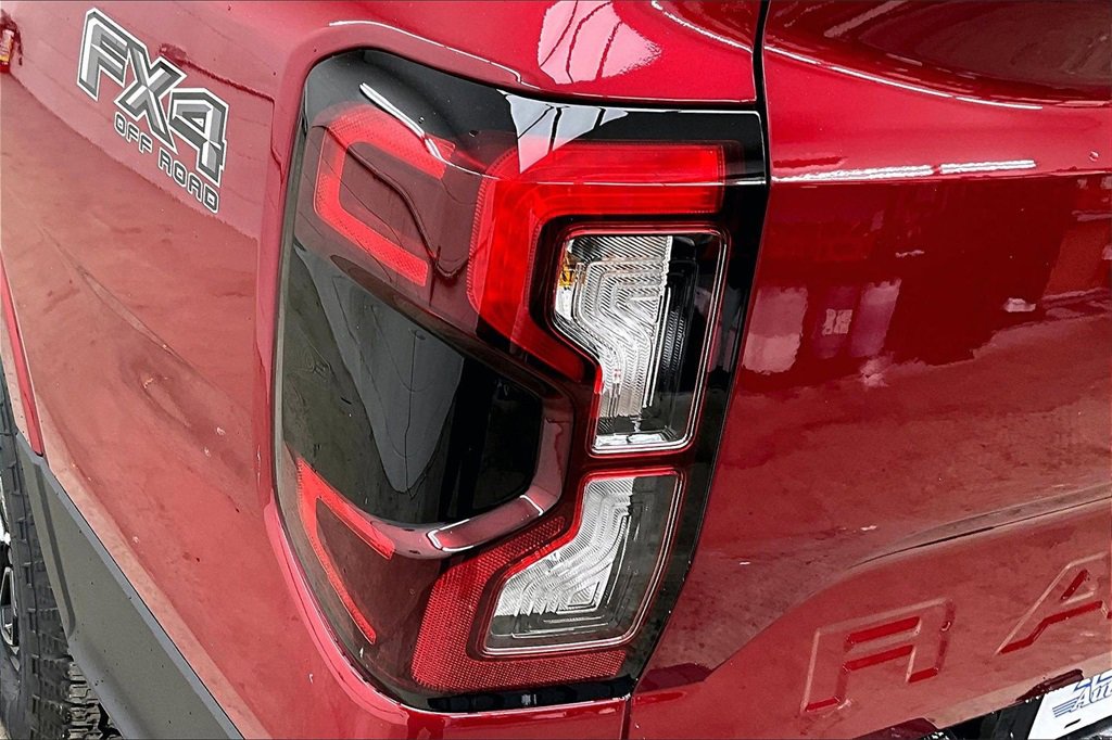 New 2025 Ford Ranger XLT w/ Equipment Group 301A High image 29