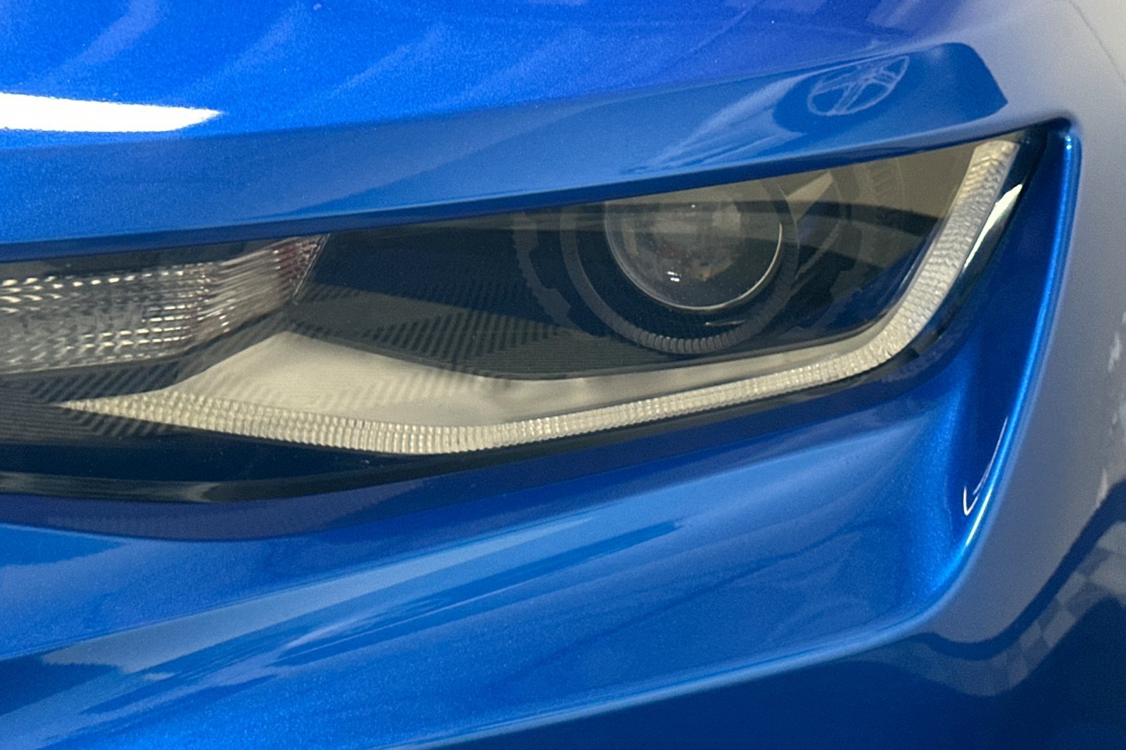 Used 2016 Chevrolet Camaro LT RWD image 47