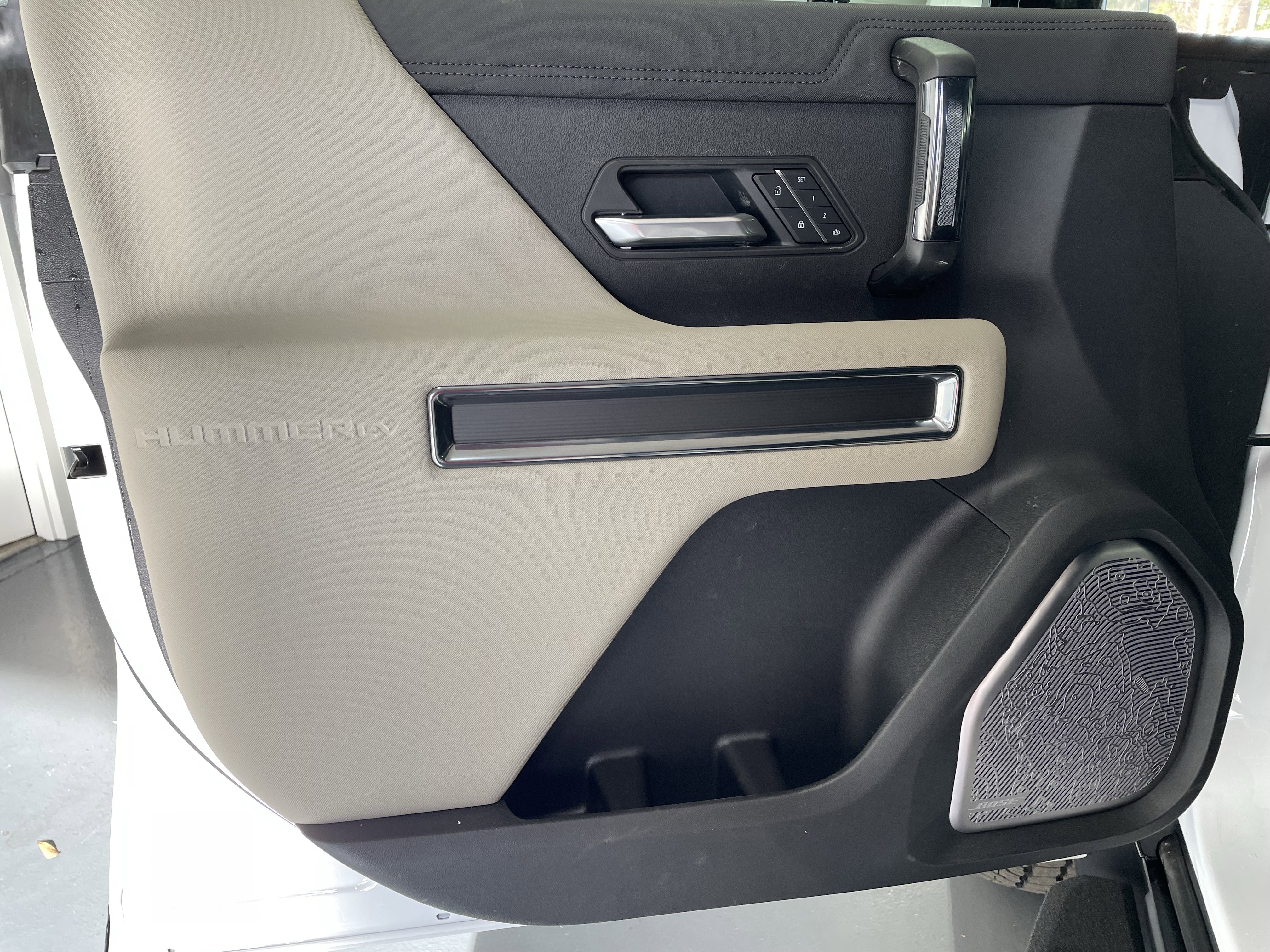 New 2026 GMC Hummer EV SUV AWD/4WD image 15