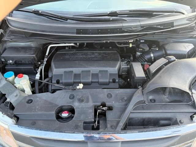 Used 2011 Honda Odyssey EX image 17