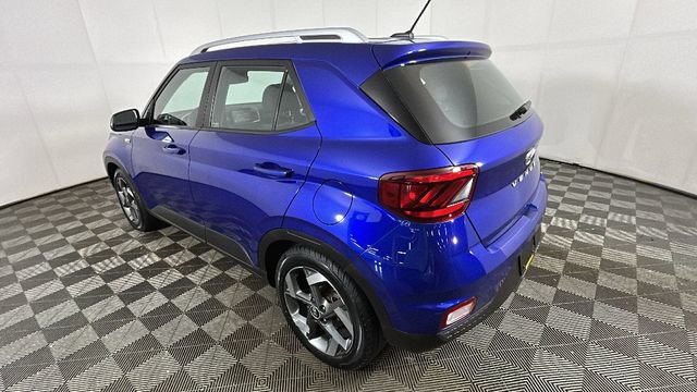 Certified 2023 Hyundai Venue SEL w/ Cargo Package FWD video 4