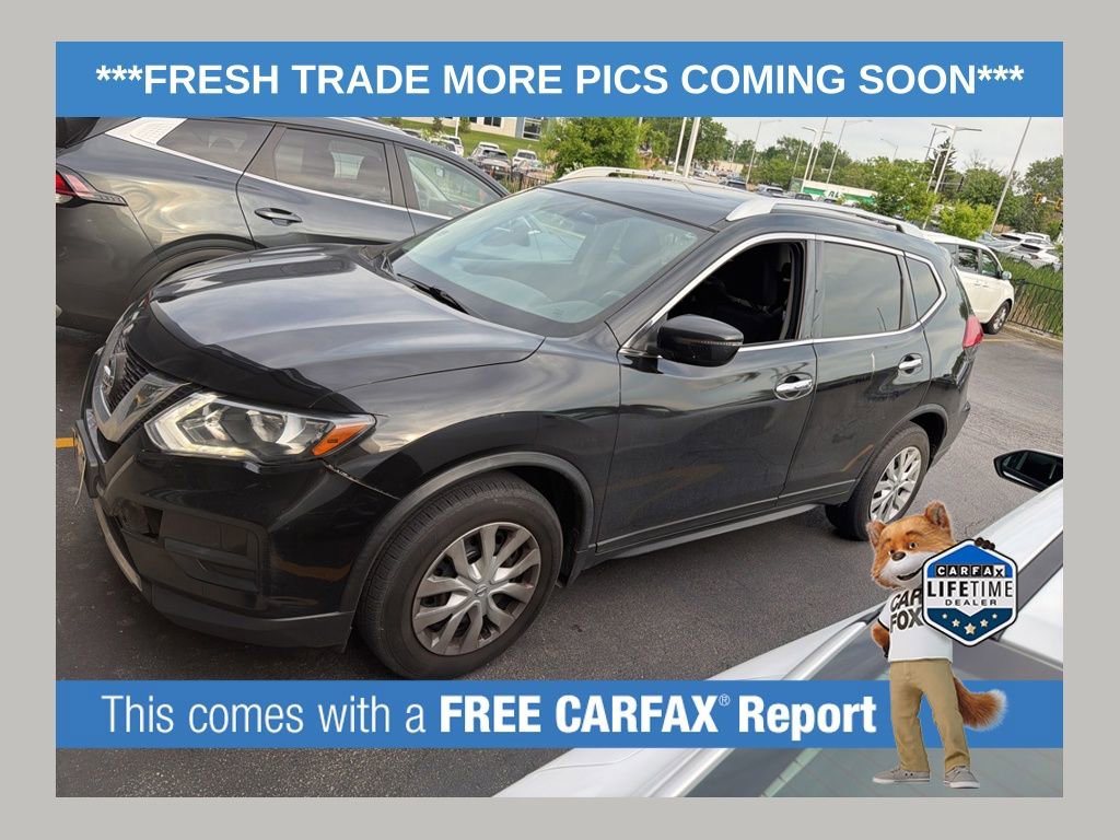 Used 2017 Nissan Rogue S w/ S Appearance Package AWD/4WD image 1