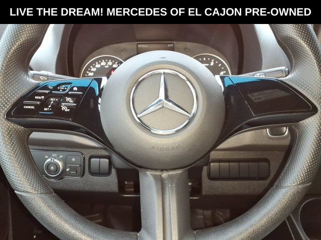 Used 2025 Mercedes-Benz Sprinter 2500 image 9
