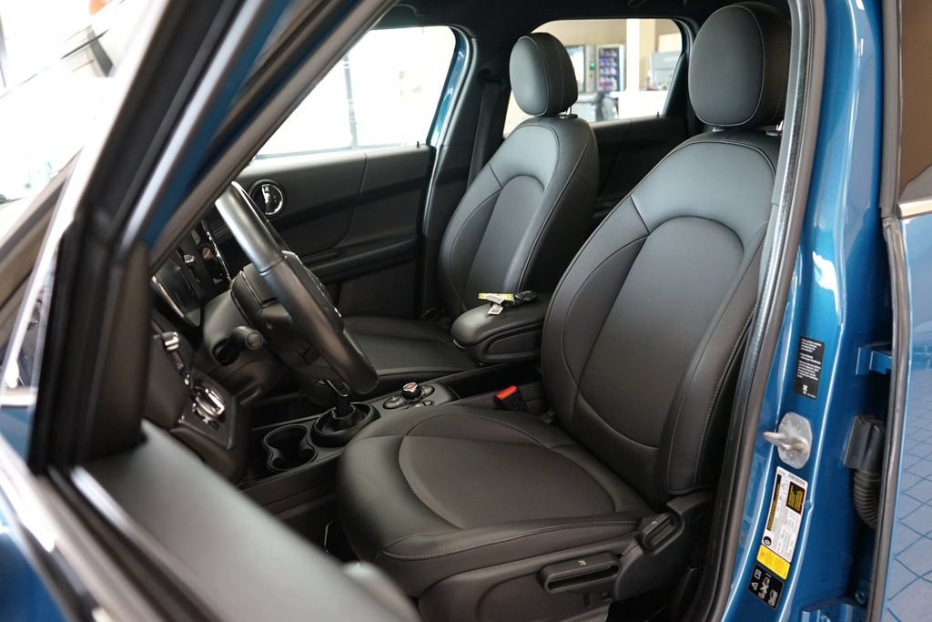 Used 2022 MINI Cooper Countryman ALL4 AWD/4WD image 2
