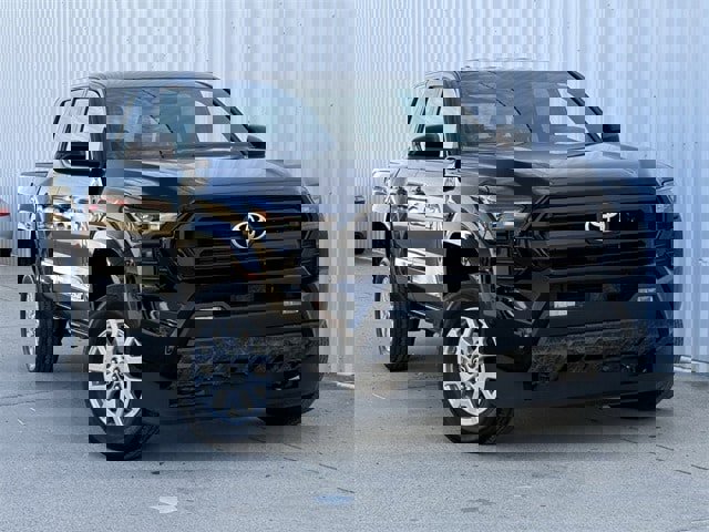 Used 2024 Toyota Tacoma SR5 image 2