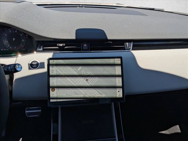 New 2026 Land Rover Range Rover Evoque Hoxton AWD/4WD image 12