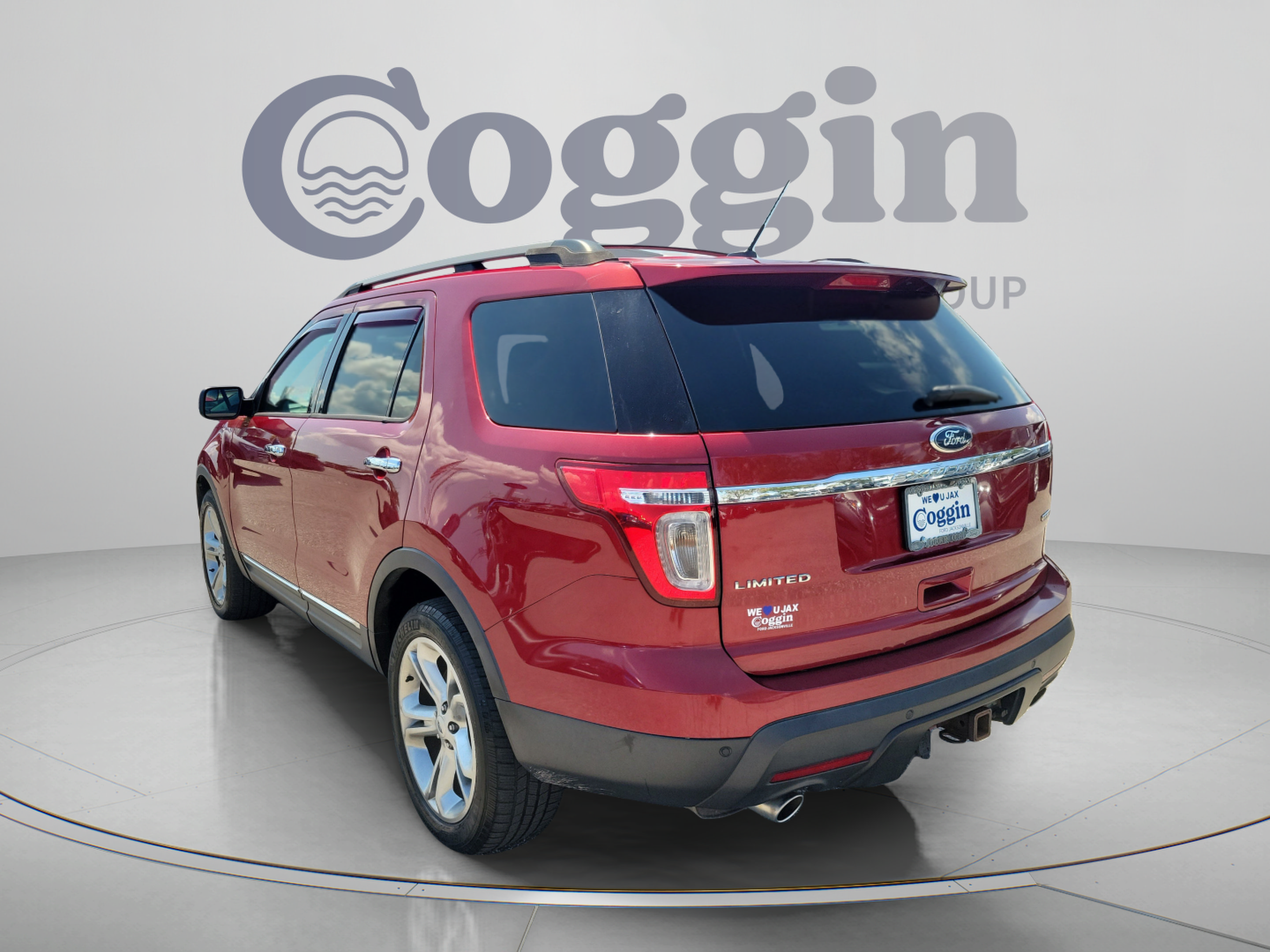 Used 2015 Ford Explorer Limited w/ Equipment Group 301A AWD/4WD image 2