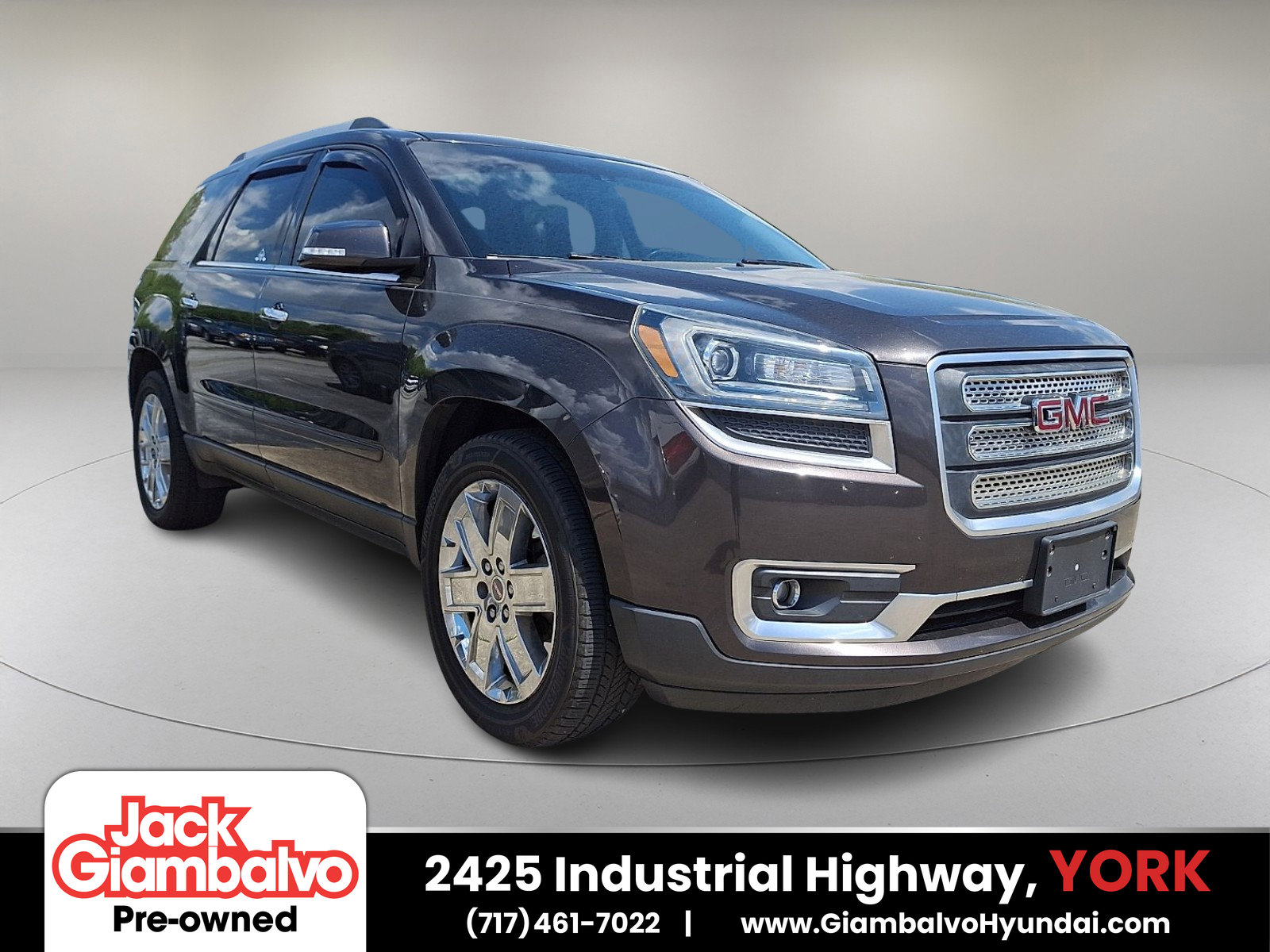 Used 2017 GMC Acadia Limited SLT image 1