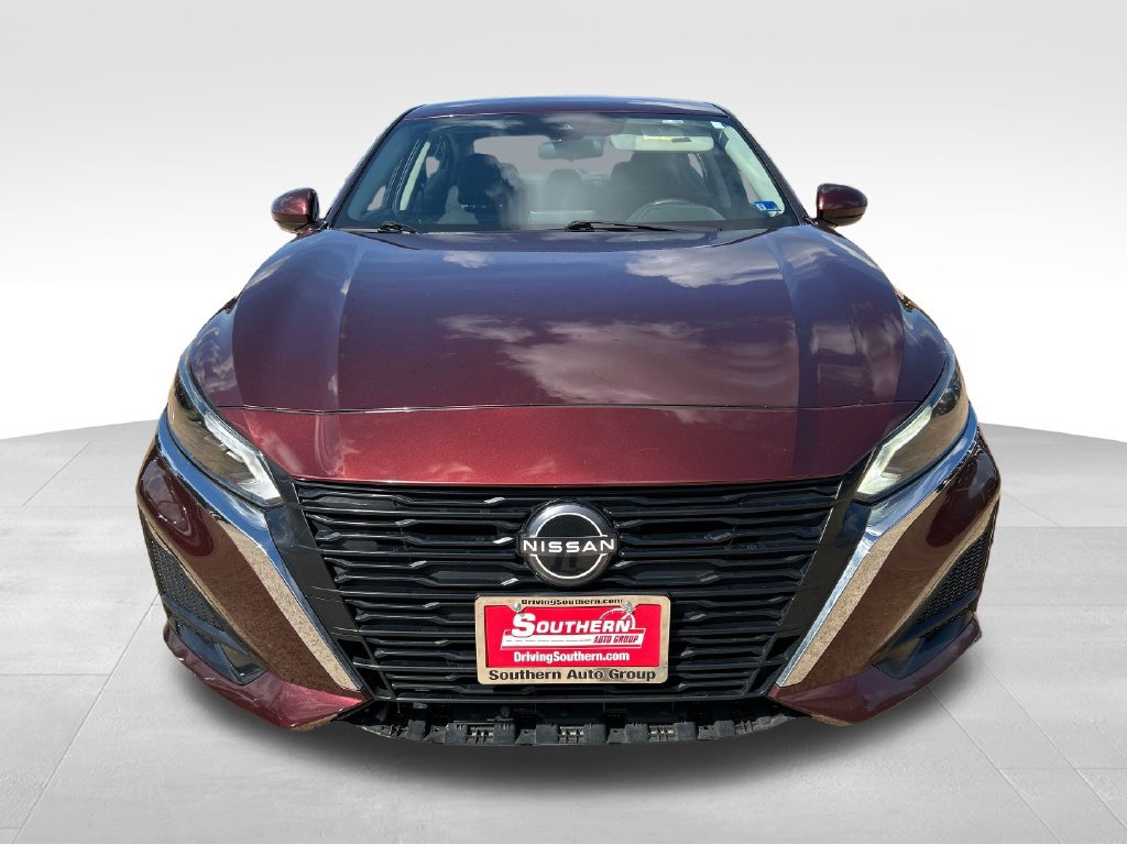 Used 2023 Nissan Altima 2.5 SV FWD image 9