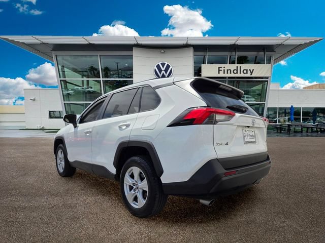 Used 2021 Toyota RAV4 XLE AWD/4WD image 3
