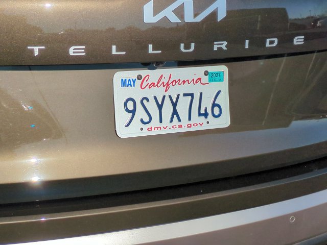 Used 2025 Kia Telluride S FWD image 10