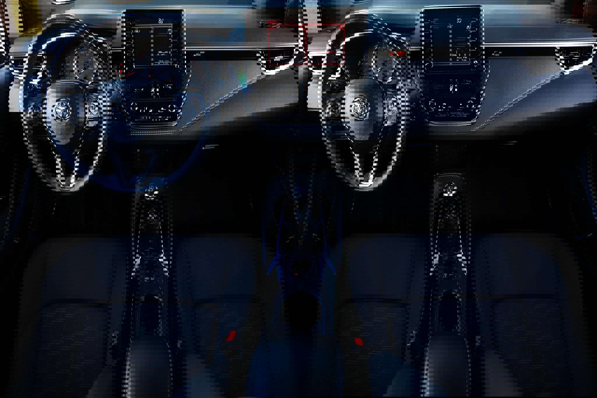 Used 2019 Toyota Corolla SE image 2