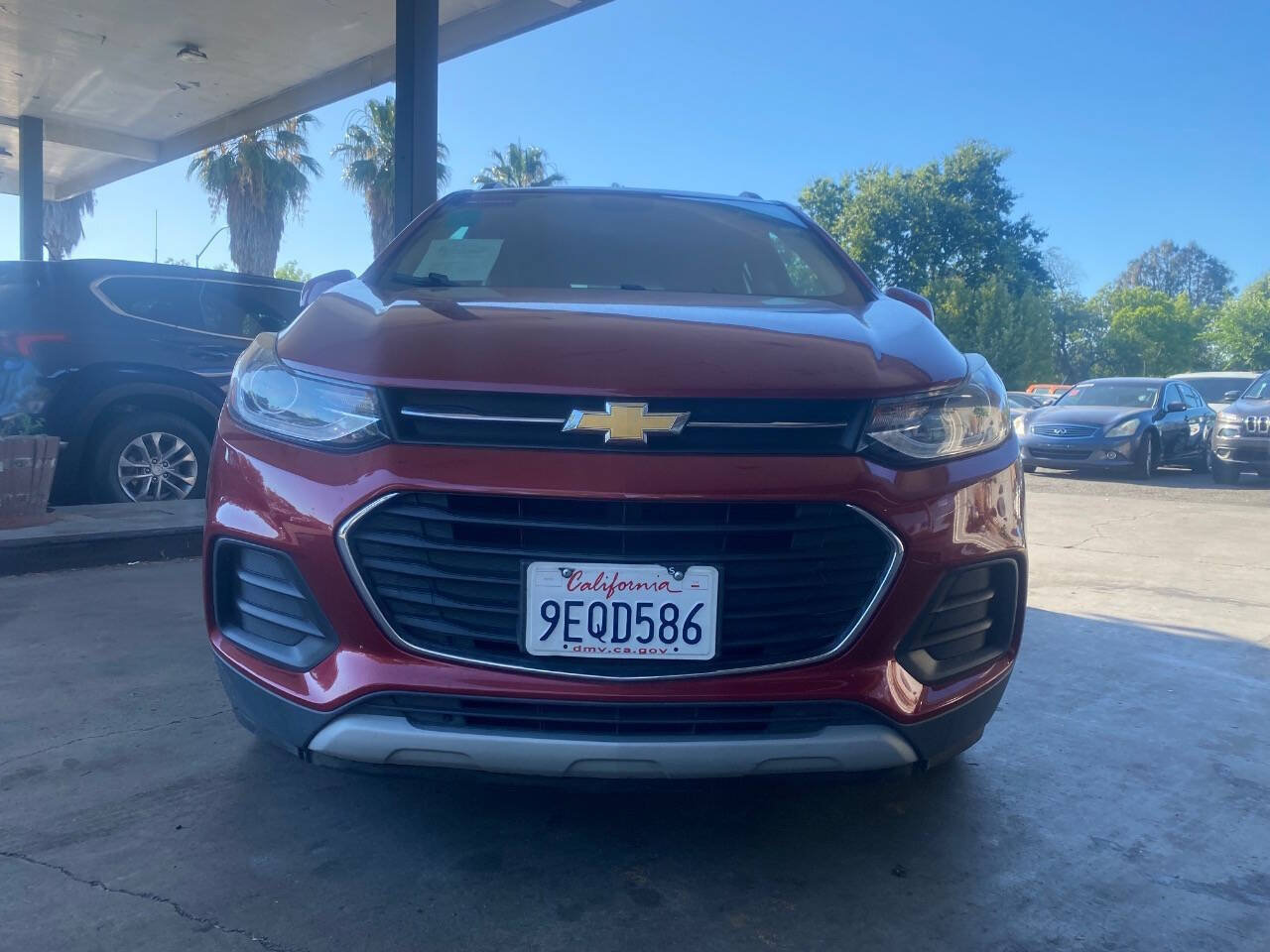 Used 2019 Chevrolet Trax LT w/ LT Convenience Package FWD image 24