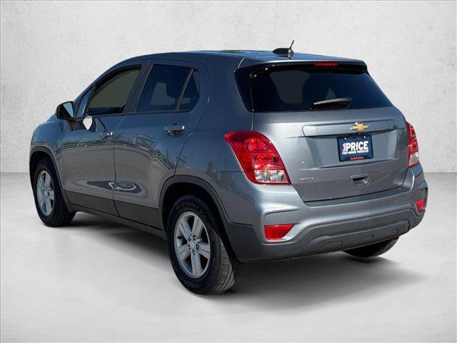 Used 2020 Chevrolet Trax LS w/ Tint and Cruise Package FWD image 4