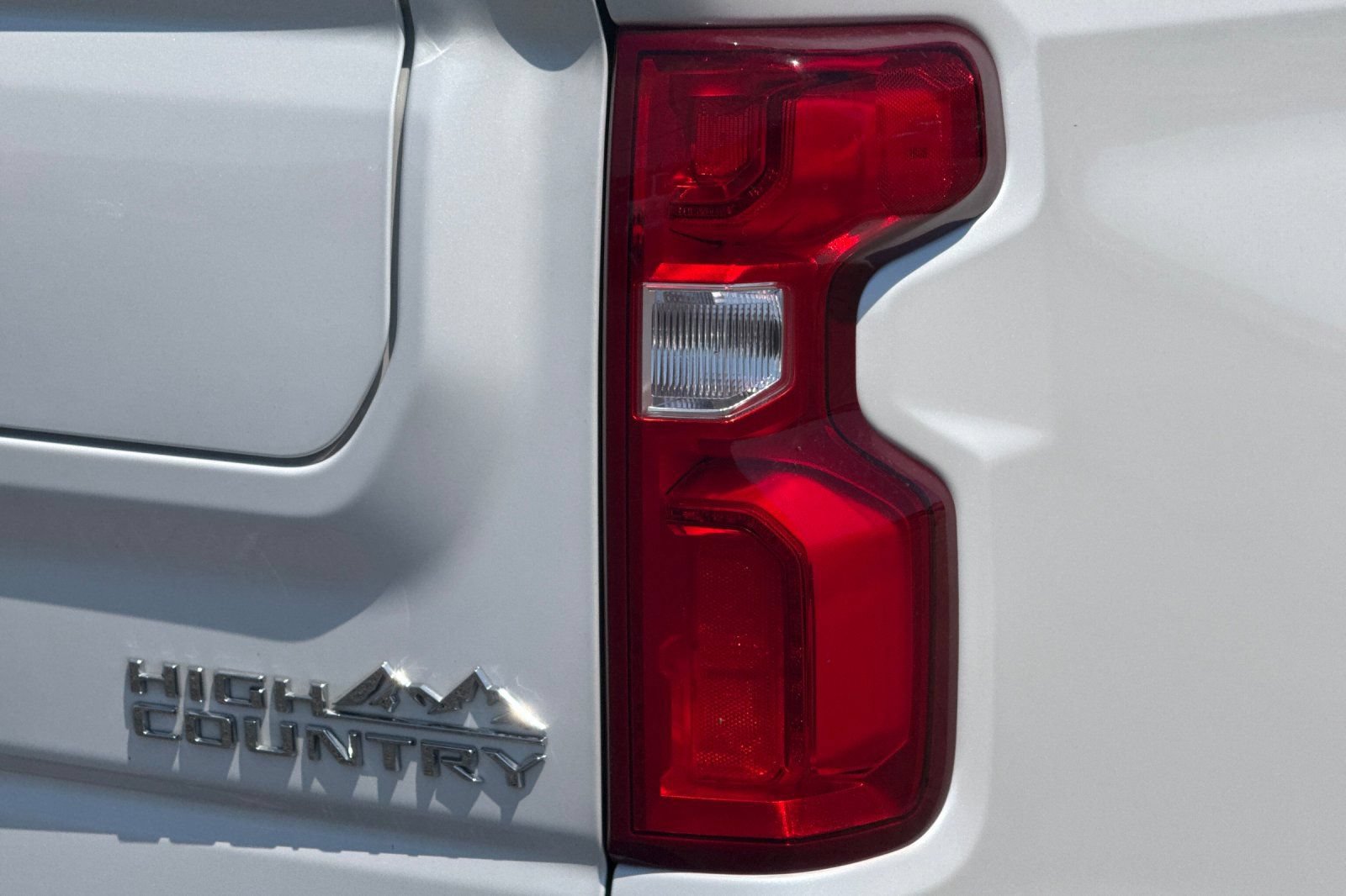 Used 2023 Chevrolet Silverado 1500 High Country AWD/4WD image 49