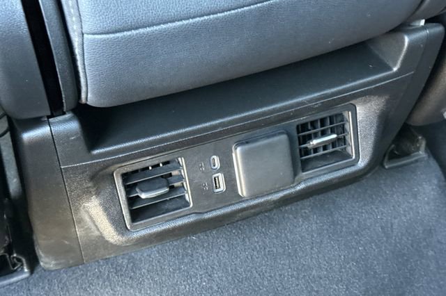 Used 2024 GMC Sierra 1500 SLT AWD/4WD image 44