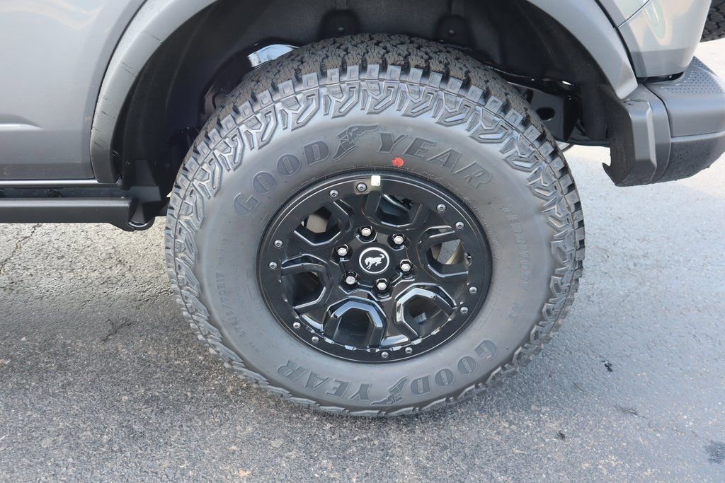 New 2025 Ford Bronco Big Bend w/ Black Diamond Package image 21