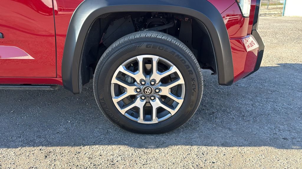 Used 2024 Toyota Tundra Limited image 31