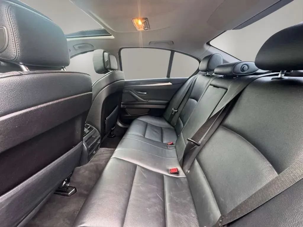 Used 2012 BMW 528i Sedan RWD image 13
