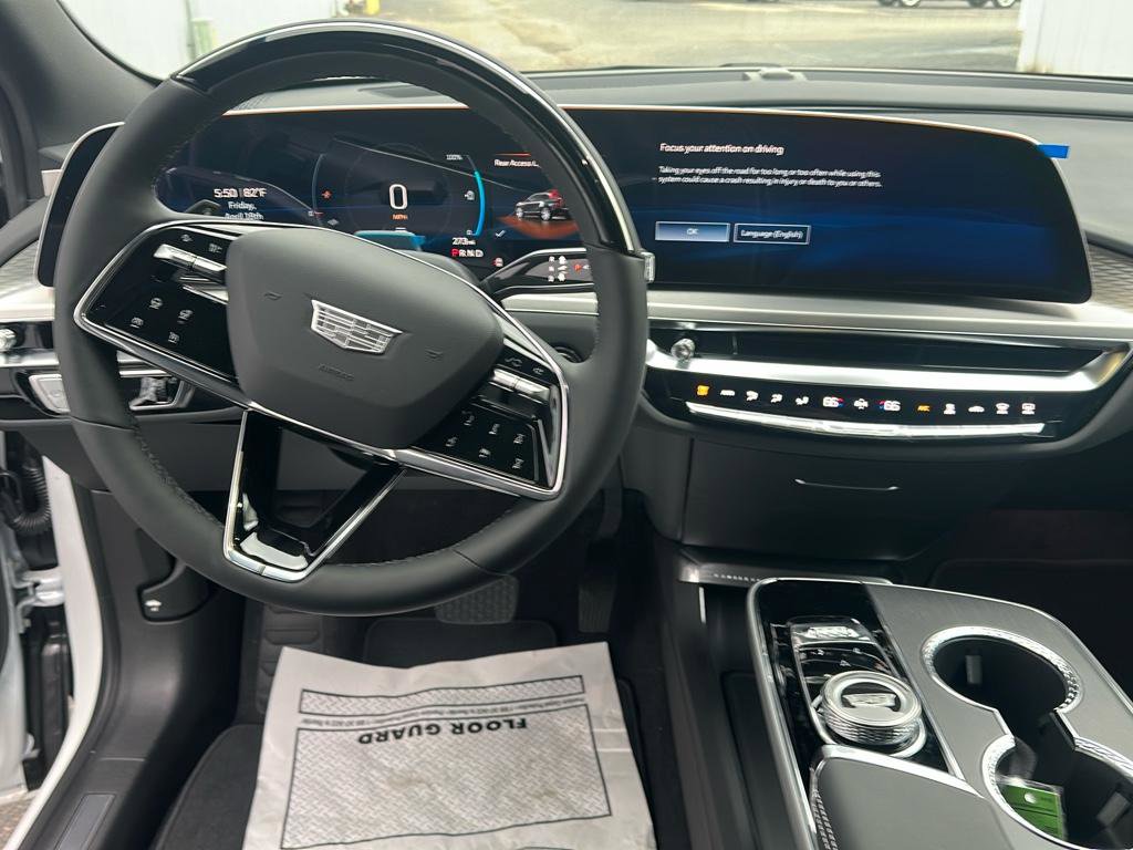 New 2025 Cadillac Lyriq Luxury image 13
