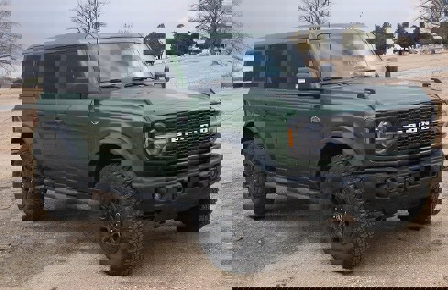 Used 2023 Ford Bronco Wildtrak image 7