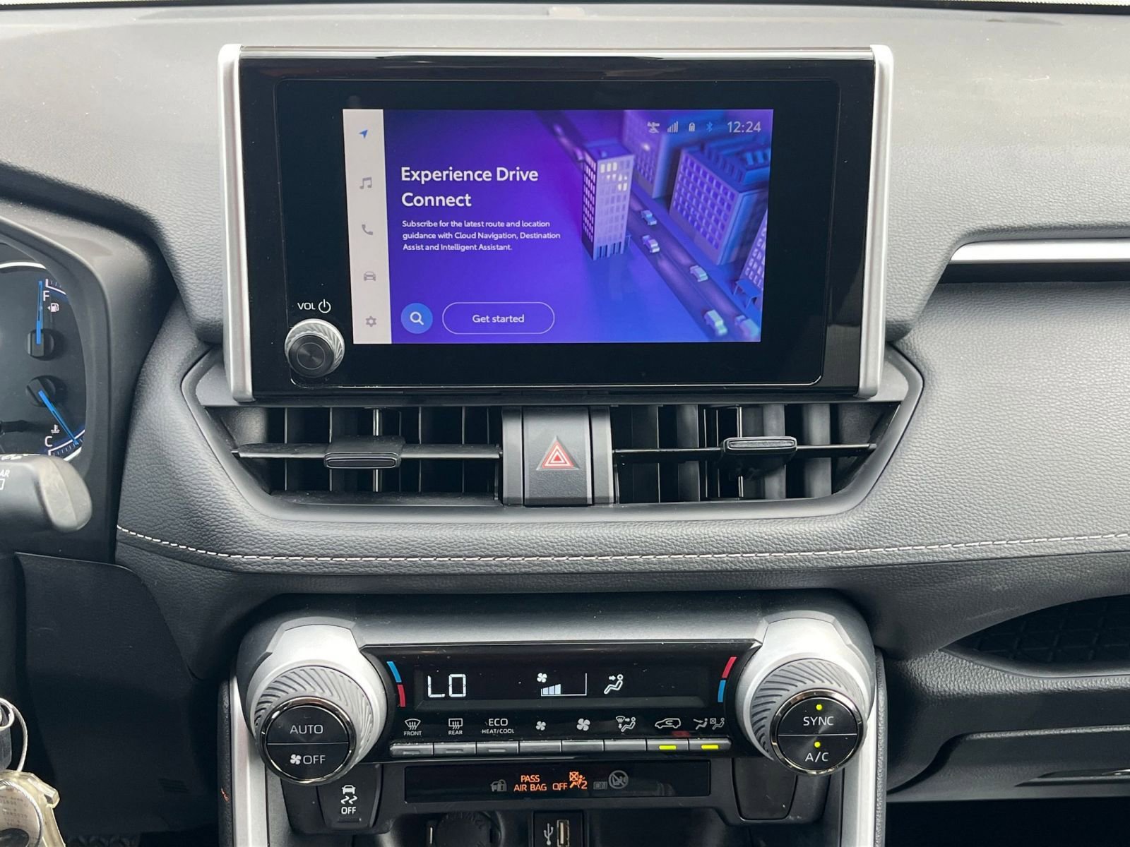 Used 2025 Toyota RAV4 LE image 17