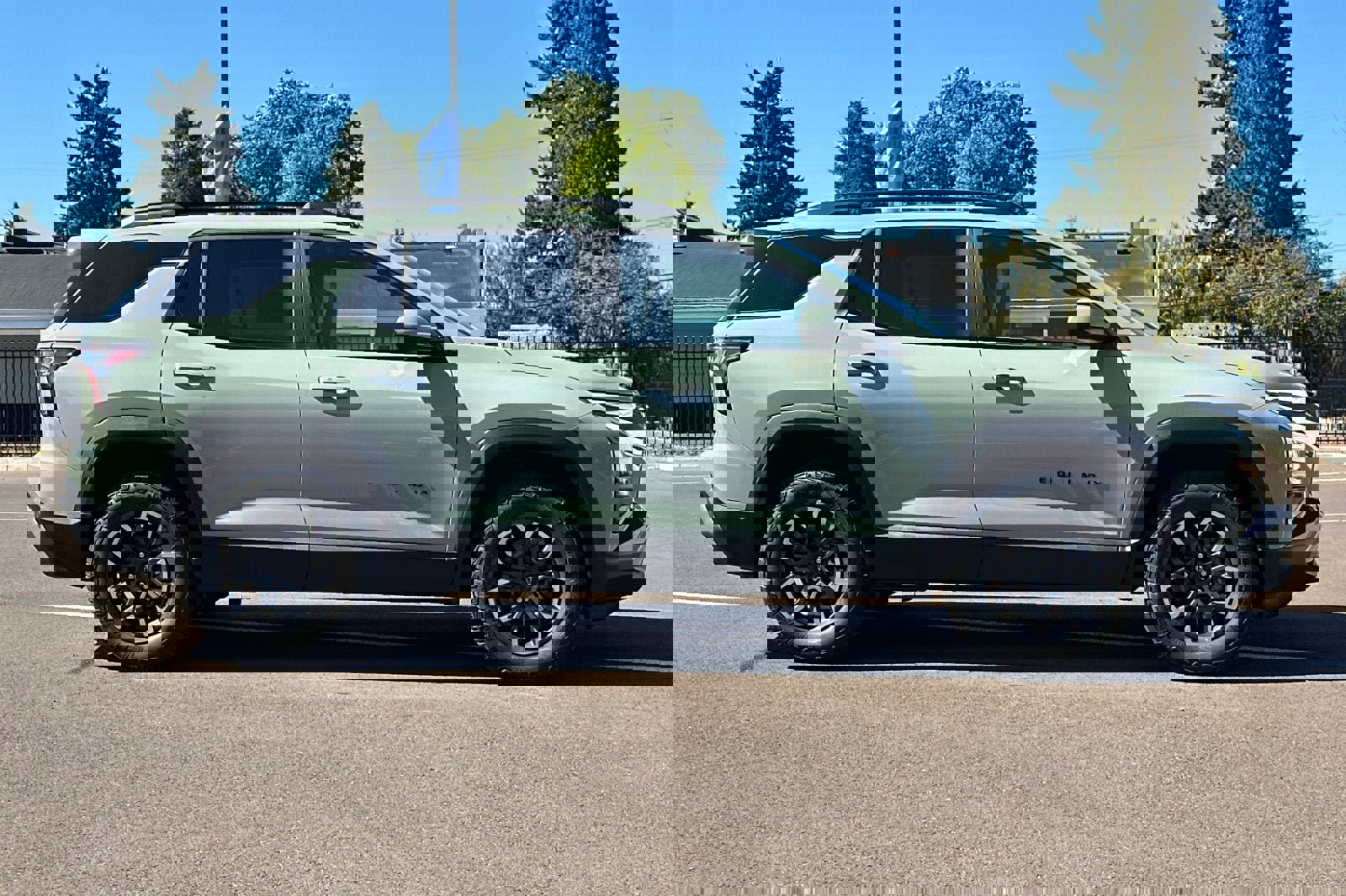 New 2026 Chevrolet Equinox ACTIV w/ Convenience Package III image 4