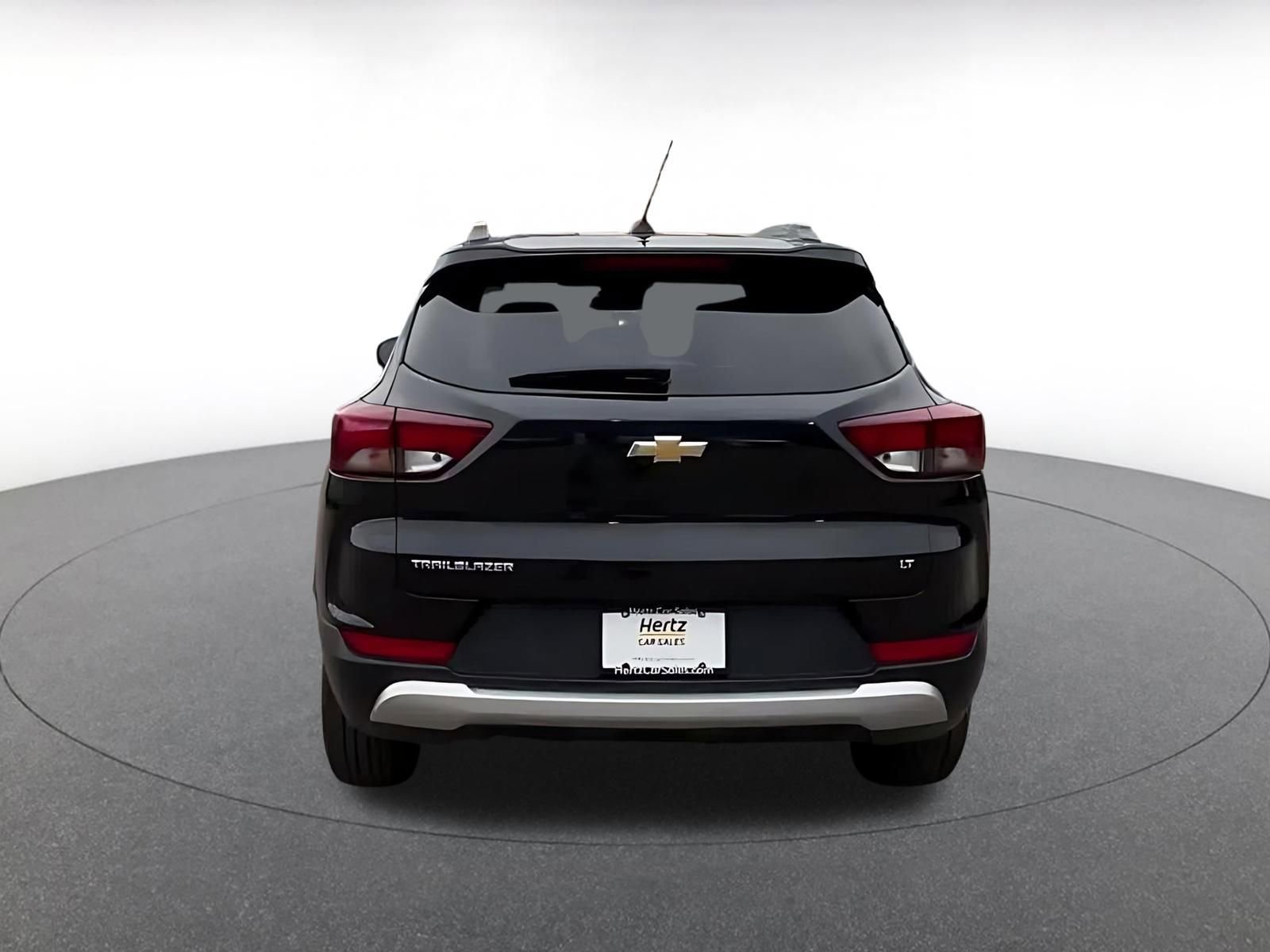 Used 2025 Chevrolet TrailBlazer LT FWD image 12