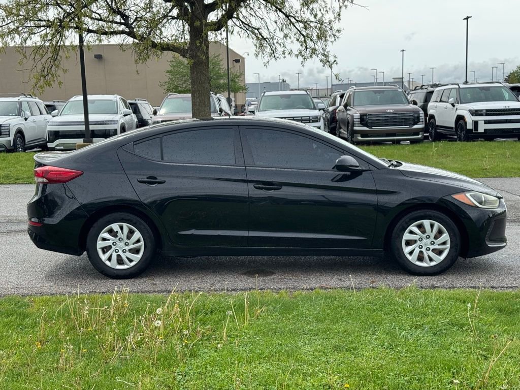 Used 2018 Hyundai Elantra SE image 6