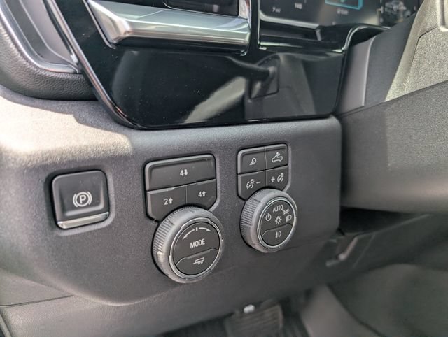 New 2026 Chevrolet Silverado 3500 LT w/ All Star Edition AWD/4WD image 17