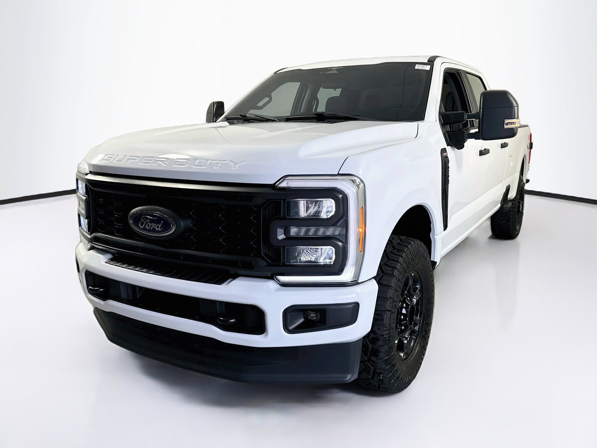 Used 2023 Ford F250 XL w/ STX Appearance Package AWD/4WD image 1