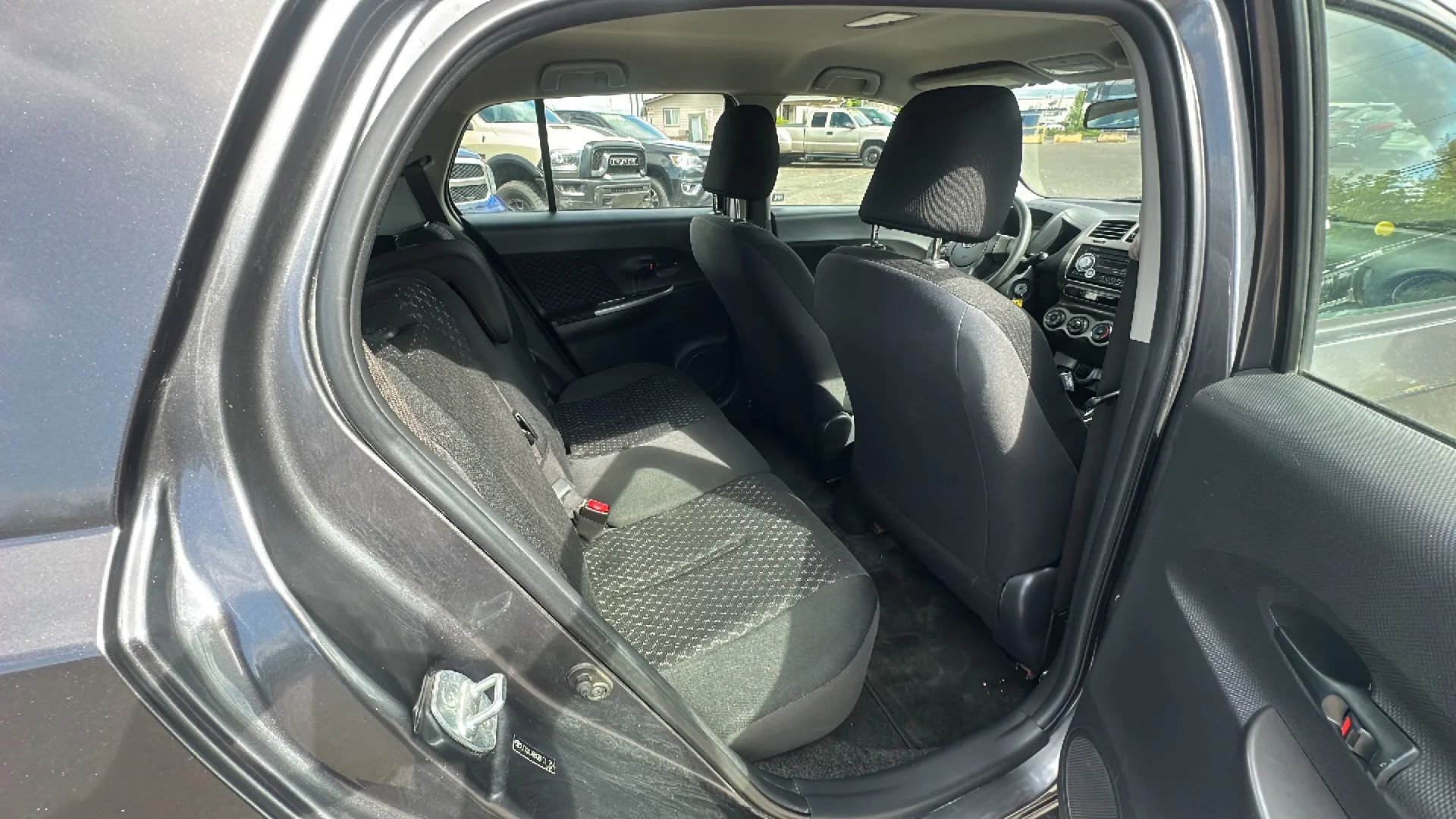 Used 2011 Scion xD image 13